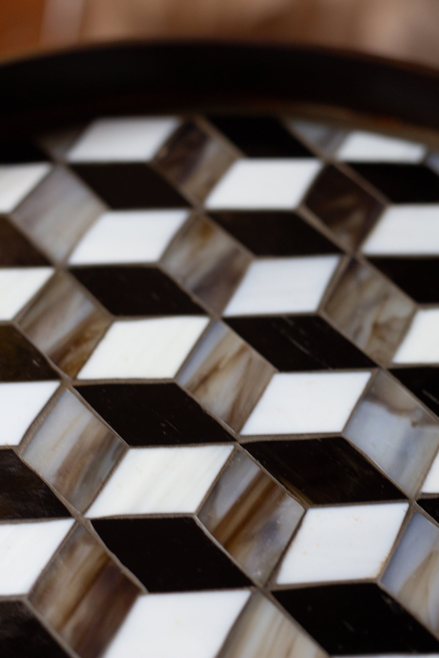 Schalen.Tisch Elfenbein-Anthrazit