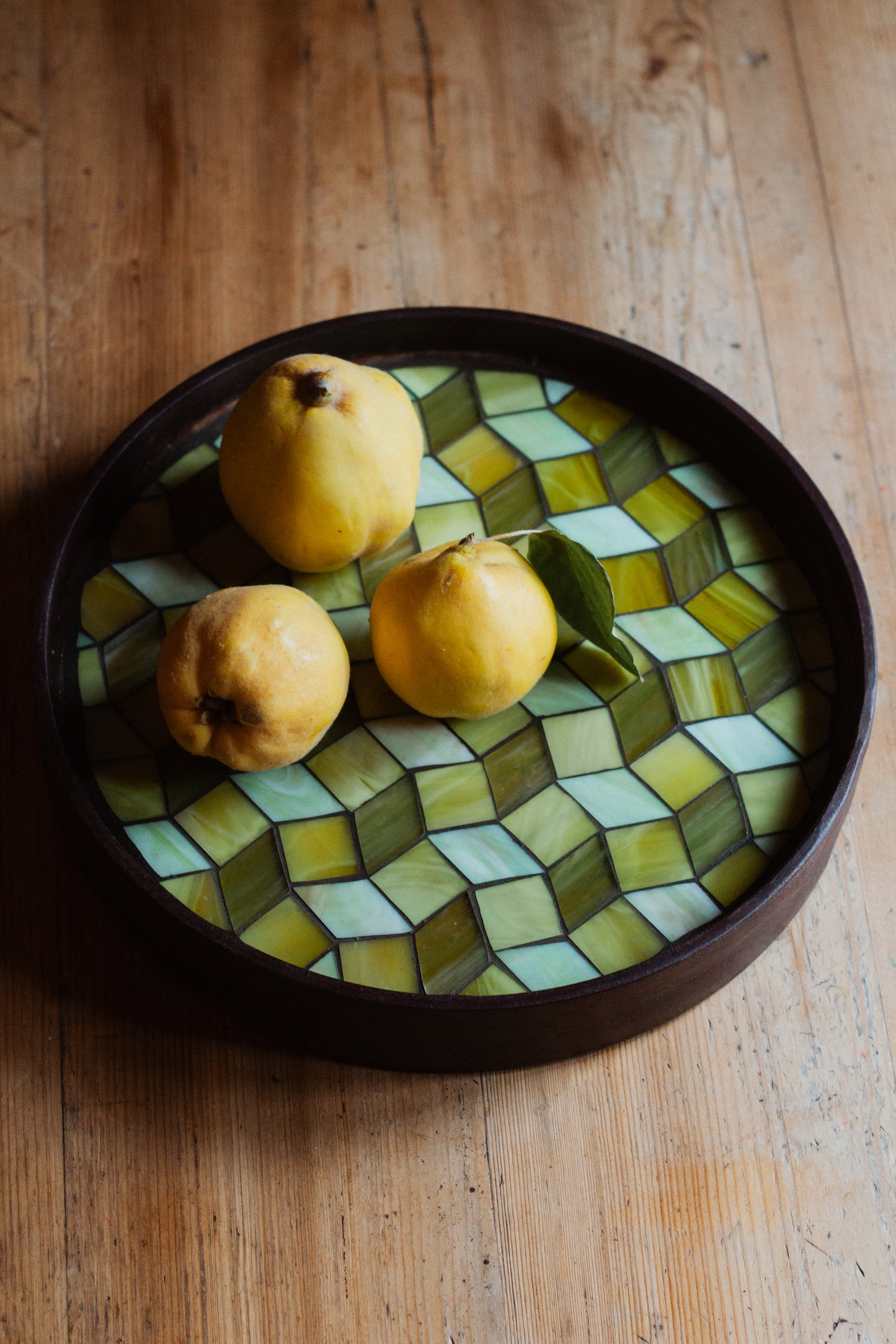 Schalen.Tisch Quitte