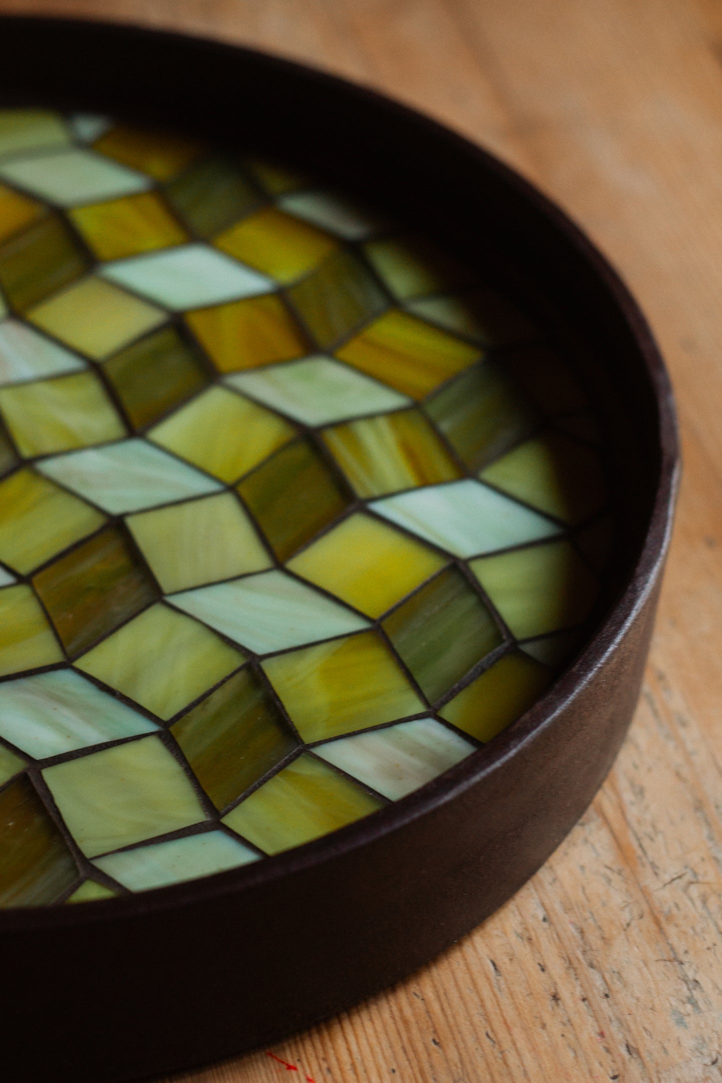 Schalen.Tisch Quitte