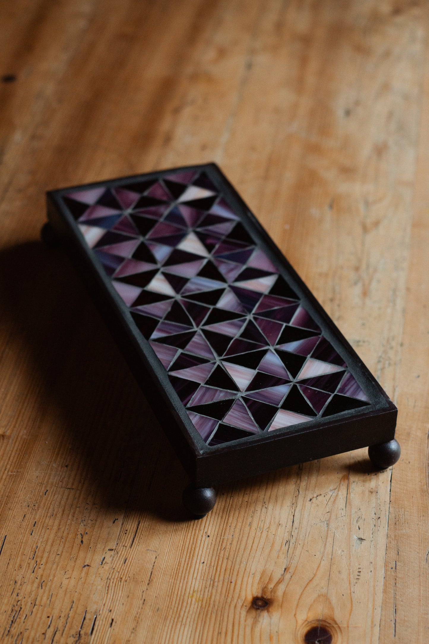 **AKTION** Rechteckiger Untersetzer mit Glasmosaik purple