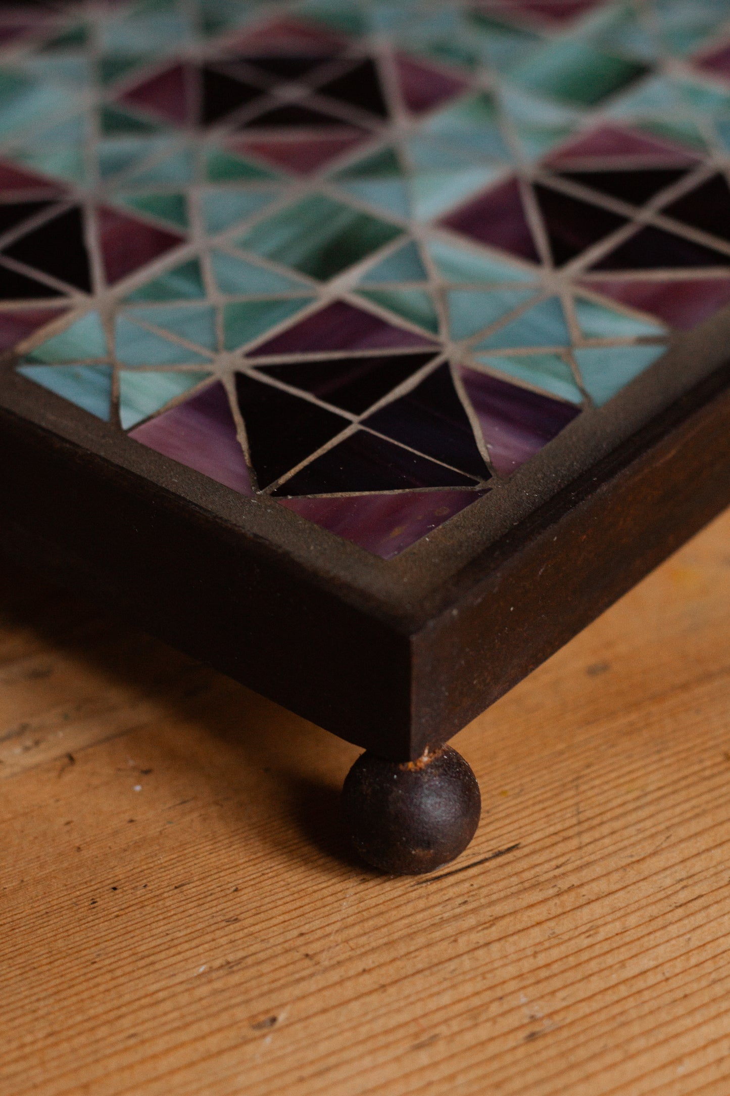 **AKTION** Quadratischer Untersetzer mit Glasmosaik Purple mint Quilt