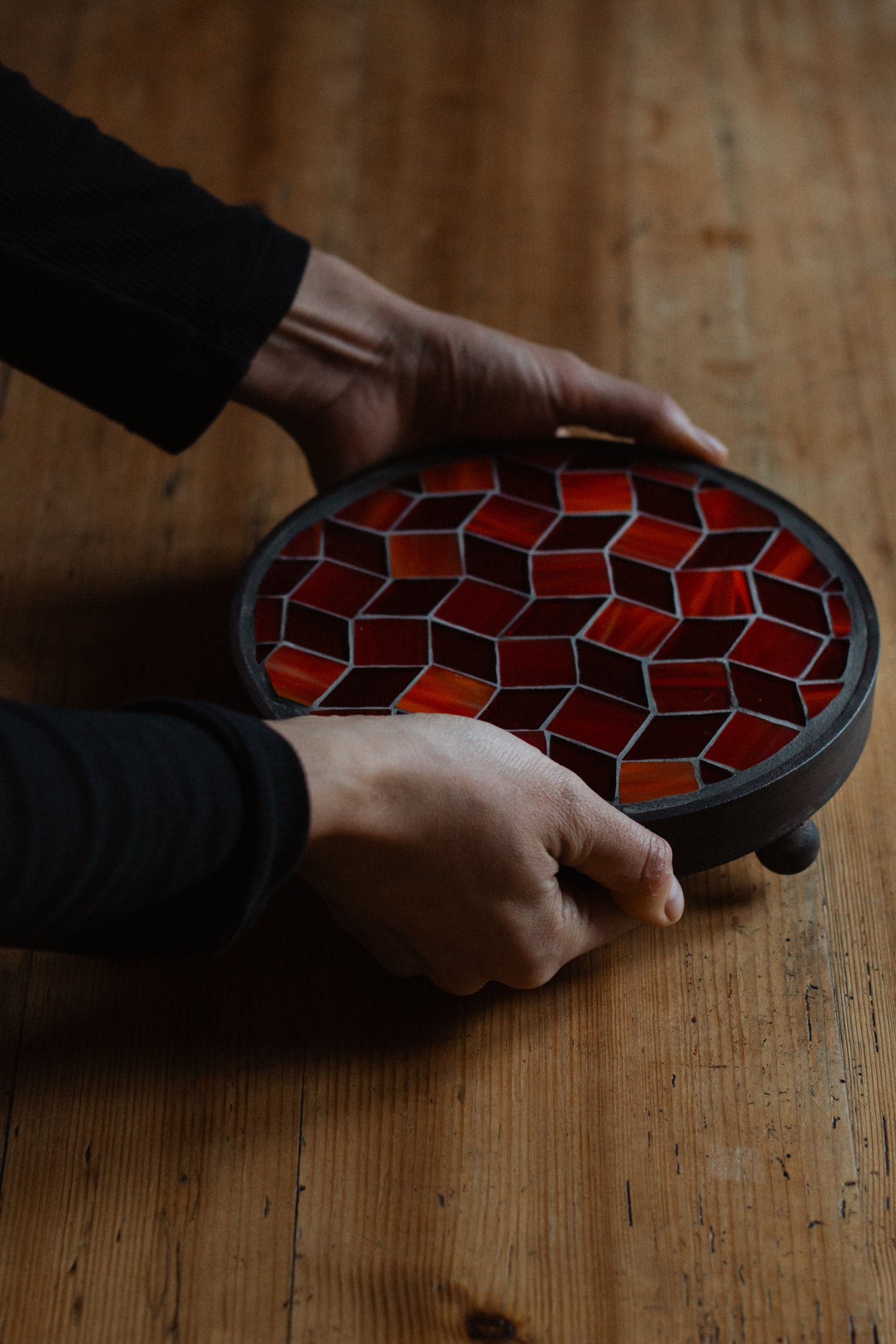 **AKTION** Runder Untersetzer mit Glasmosaik *kleiner roter*